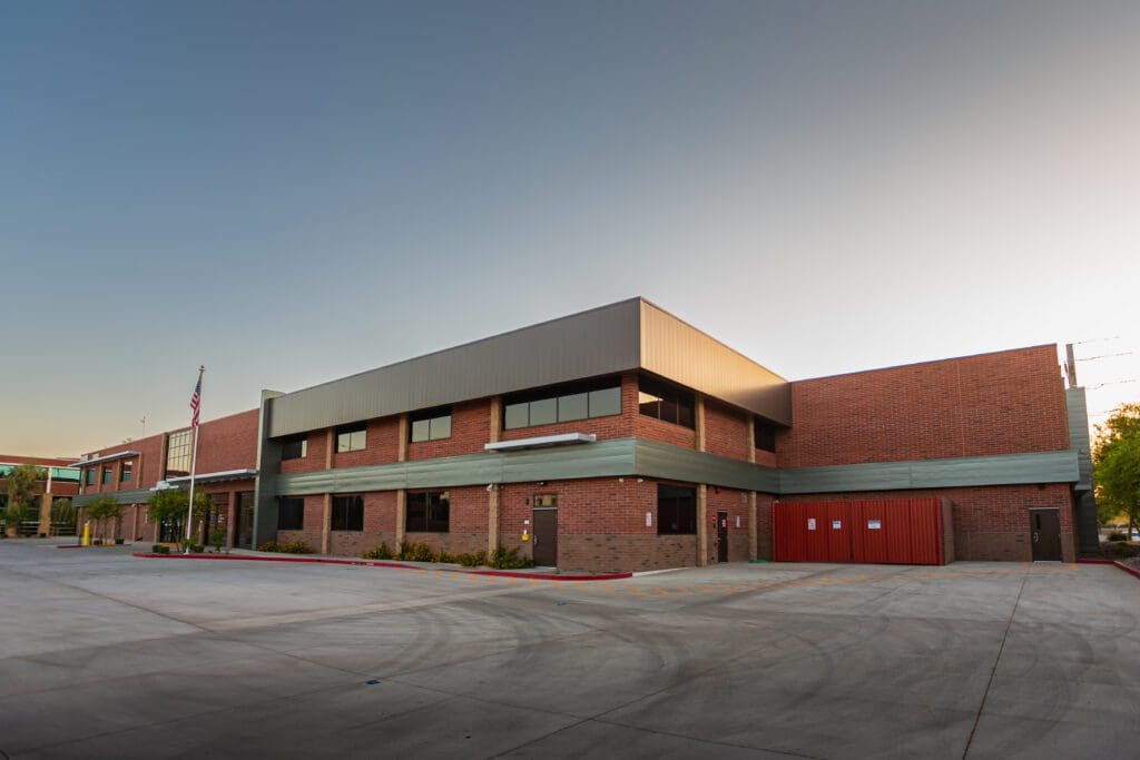 Photo of Exterior building at Raintree and Pima Self Storage